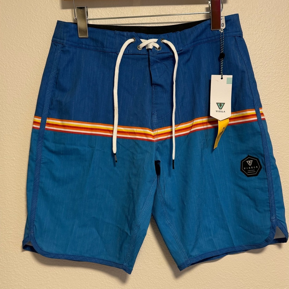 VISSLA Dredges Board Shorts‎ Men's Sz 30 NWT